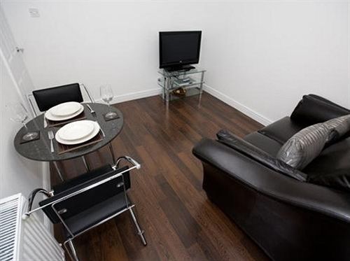 Aberdeen Serviced Apartments - Bloomfield Esterno foto